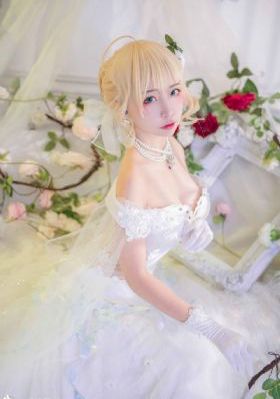 科洛弗档案_4K全集免费观看