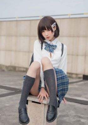 美女脱免费看直播_HD日韩电影在线